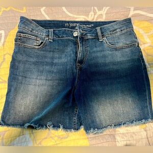 m jeans by maurices™ Classic Cuffed Hem Mid Rise 5in Short